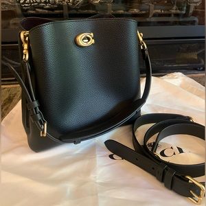 Coach Willow Leather Bucket Bag